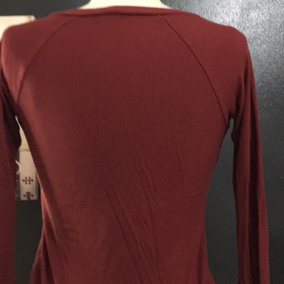 American Eagle top - Picture 3 of 4